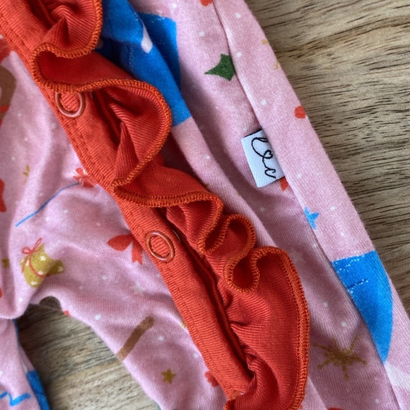 Laree + Co. Bamboo Holiday Ruffle Convertible Footie Pajama - Picture 5 of 7